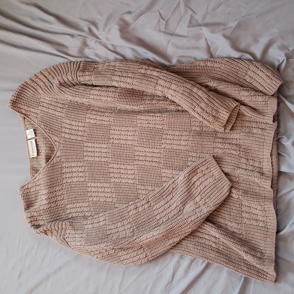 Essential Elements Oatmeal Knit Sweater Medium